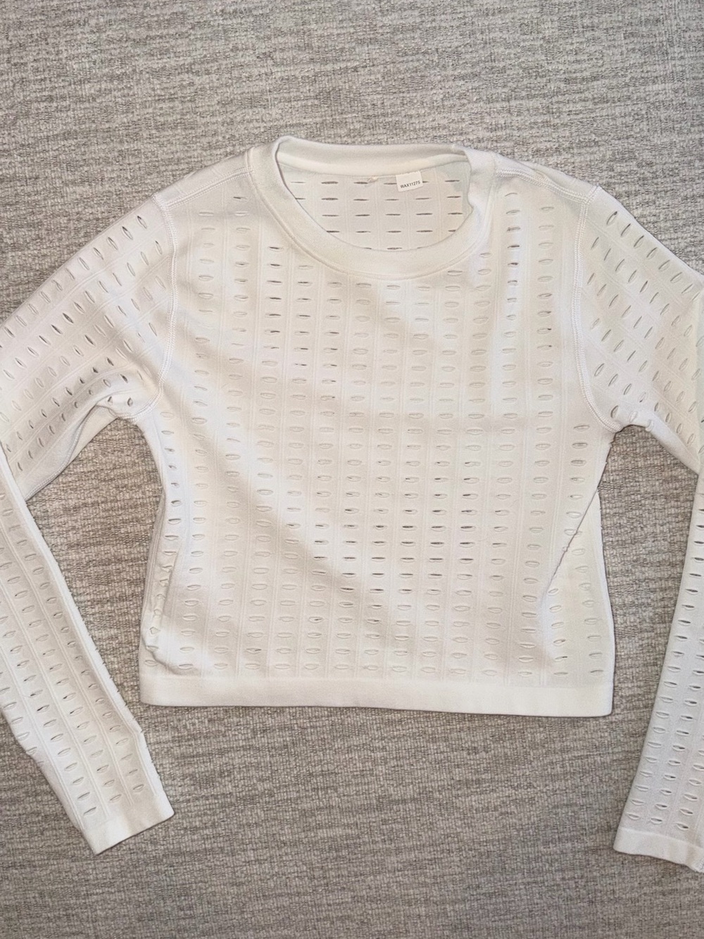 CALIA by Carrie Underwood White Perforated Crewneck Athletic Cropped Shirt